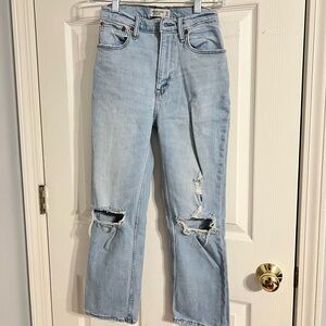 Abercrombie & Fitch Ankle Straight Jeans